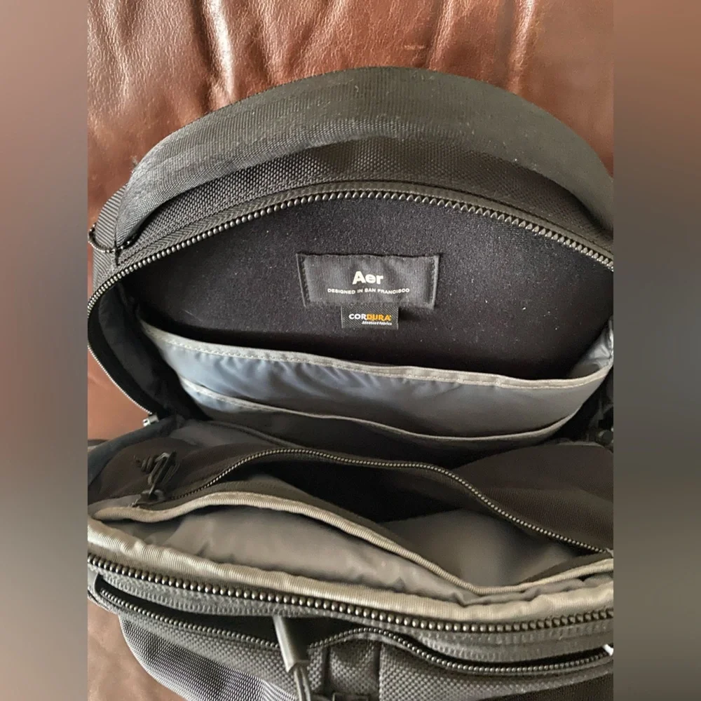 Aer Fit Pack 3 Black Backpack